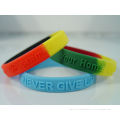Eu Standard Sports Silicone Bracelets Wristbands Embossed Logo For Business Promotion